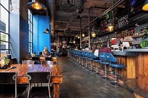 Stayokay Eindhoven - Blue Collar Hostel