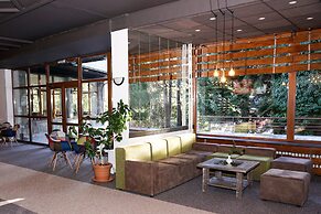 Hotel Bor