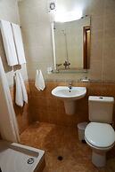 Hotel Bor