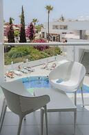 River Rock Hotel