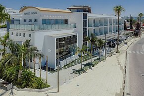 River Rock Hotel