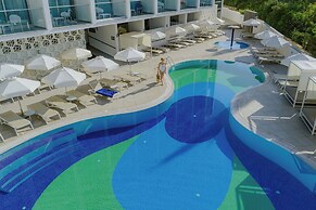 River Rock Hotel