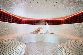 Flamingo Grand Hotel & SPA