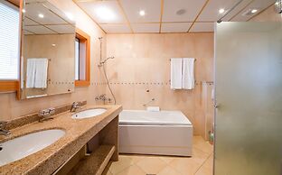 Flamingo Grand Hotel & SPA