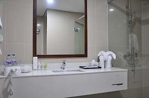 Golden Tulip Pontianak