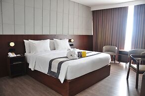 Golden Tulip Pontianak