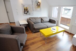 Luxury Apartments by Livingdowntown