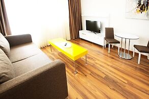 Luxury Apartments by Livingdowntown