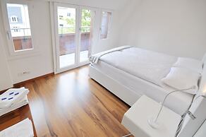 Luxury Apartments by Livingdowntown