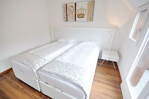 Luxury Apartments by Livingdowntown