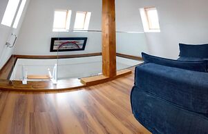 Luxury Apartments by Livingdowntown