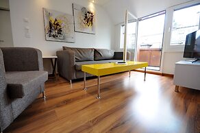 Luxury Apartments by Livingdowntown