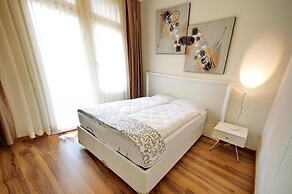 Luxury Apartments by Livingdowntown