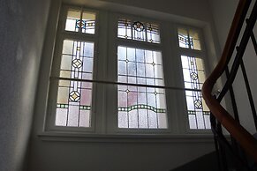 Luxury Apartments by Livingdowntown