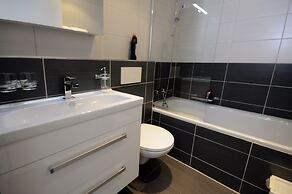 Luxury Apartments by Livingdowntown