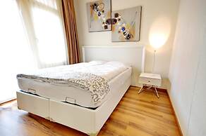 Luxury Apartments by Livingdowntown