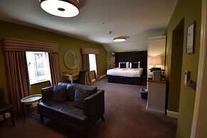 Elveden Inn