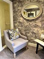 Elveden Inn