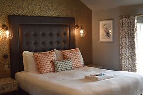 Elveden Inn