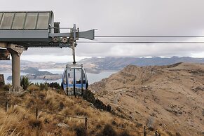 Ramada Suites by Wyndham Christchurch City