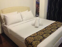 Woodpecker Lodge Kuching