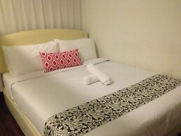 Woodpecker Lodge Kuching