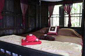 Bong Thom Home Stay