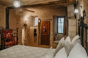 Meleklerevi Cave Hotel