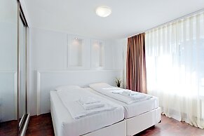 Suite Apartments by Livingdowntown