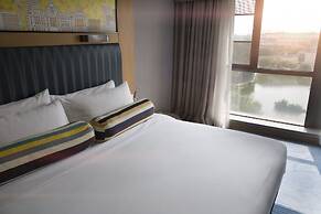 Aloft Dongguan Songshan Lake