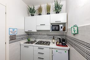 Hanging Garden with Air Conditioning