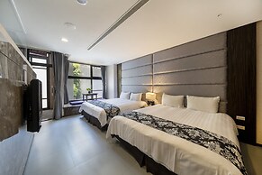 Tai Yi Red Maple Resort