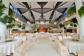 Tai Yi Red Maple Resort