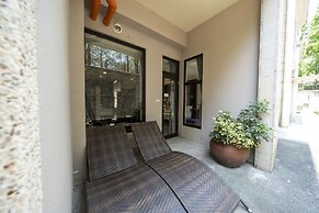 Tai Yi Red Maple Resort