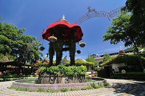 Tai Yi Red Maple Resort