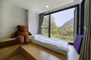 Tai Yi Red Maple Resort