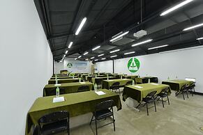 Tai Yi Red Maple Resort