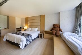 Tai Yi Red Maple Resort