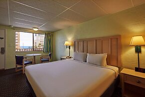 Palmetto Beachfront Hotel, a By the Sea Resort