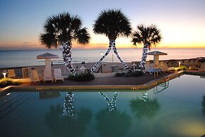 Palmetto Beachfront Hotel, a By the Sea Resort
