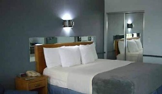 Quails Nest Inn and Suites