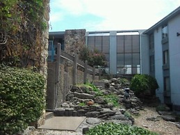 Quails Nest Inn and Suites