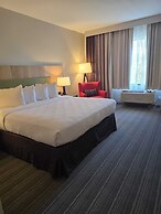 Country Inn & Suites by Radisson, Belleville, ON