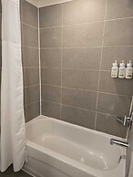 Country Inn & Suites by Radisson, Belleville, ON