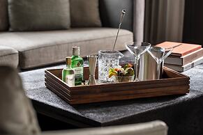 The Knickerbocker Hotel