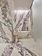 The Knickerbocker Hotel