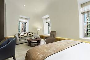 The Knickerbocker Hotel