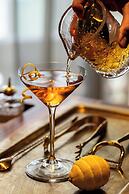 The Knickerbocker Hotel