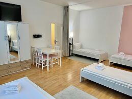 Hevals Grand Schöneberg