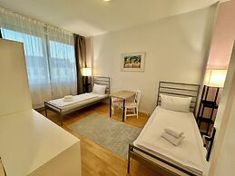 Hevals Grand Schöneberg